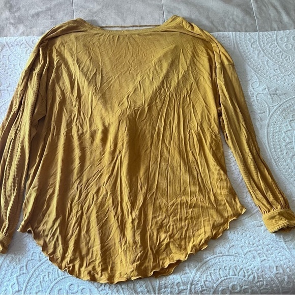 FREE PEOPLE Shimmy Shake‎ Twist Back Top Small Mustard Burnt Yellow - Picture 3 of 7